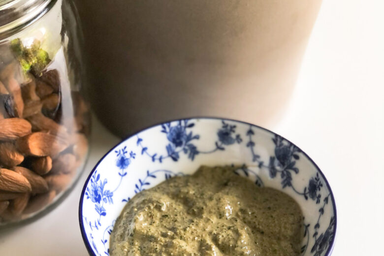 Pesto di basilico senza formaggio